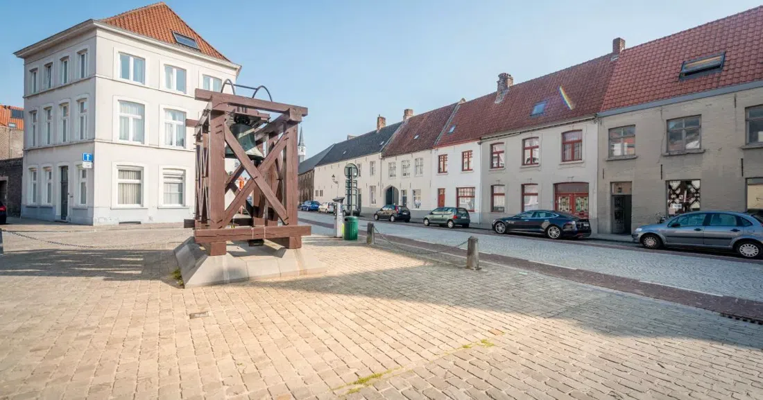 Dumeryklok (Dumery Bell), Joris Dumeryplein, Bruges