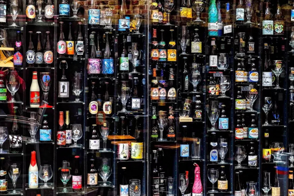 2be Beer Wall, Bruges