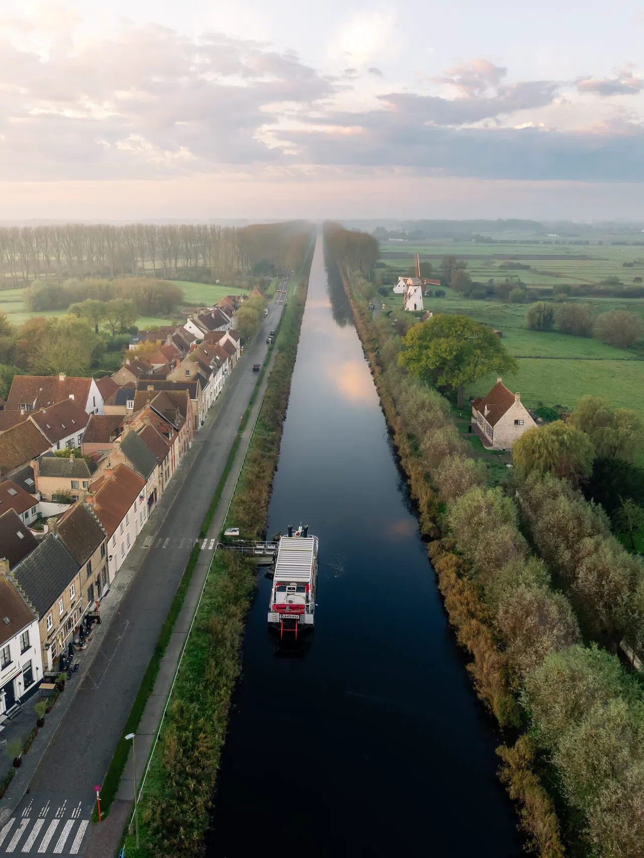 Brugge naar Damme per fiets langs Napoleon's kanaal