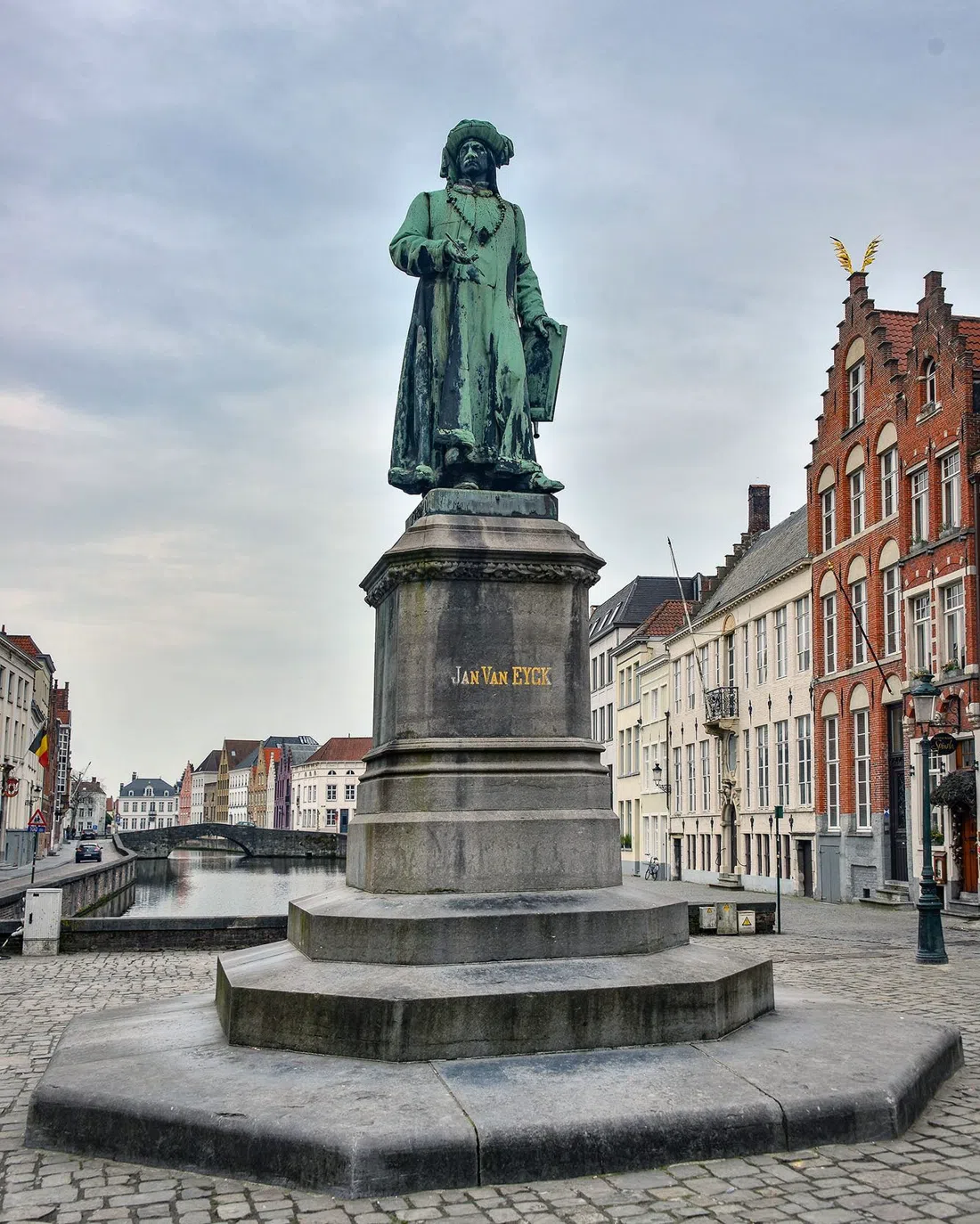 Jan van Eyckplein, Bruges